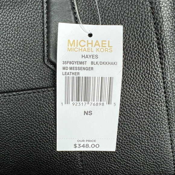 Michael Kors Hayes Medium Messenger - Picture 9 of 9